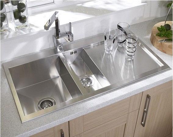 Cleaning Tip - Sanitize the Sink
